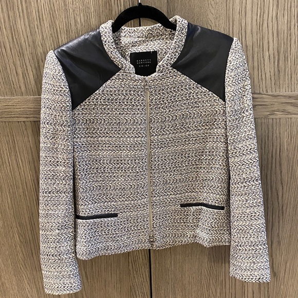 Tweed and Leather Jacket - Picture 6 of 14